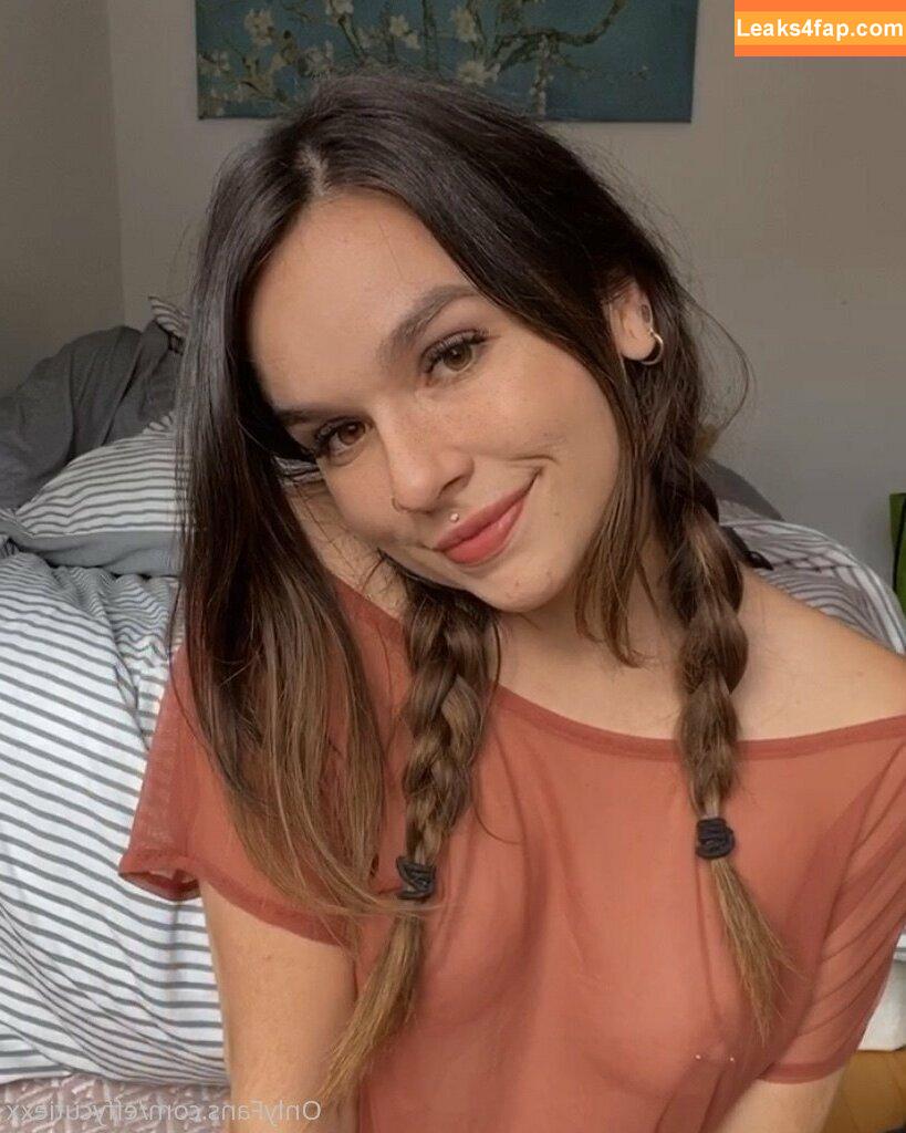 effycutiexx / effycutiex leaked photo photo #0247
