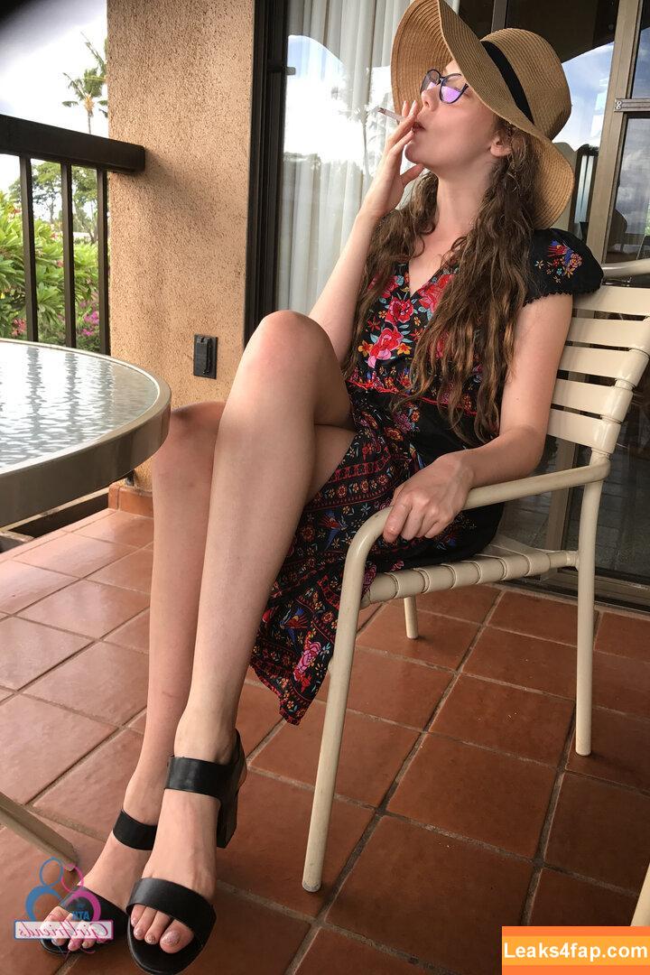 Elena Koshka / elenakoshkaxoxo / therealelenakoshka leaked photo photo #0279