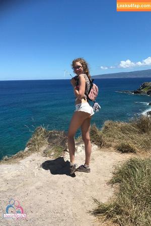 Elena Koshka photo #0284