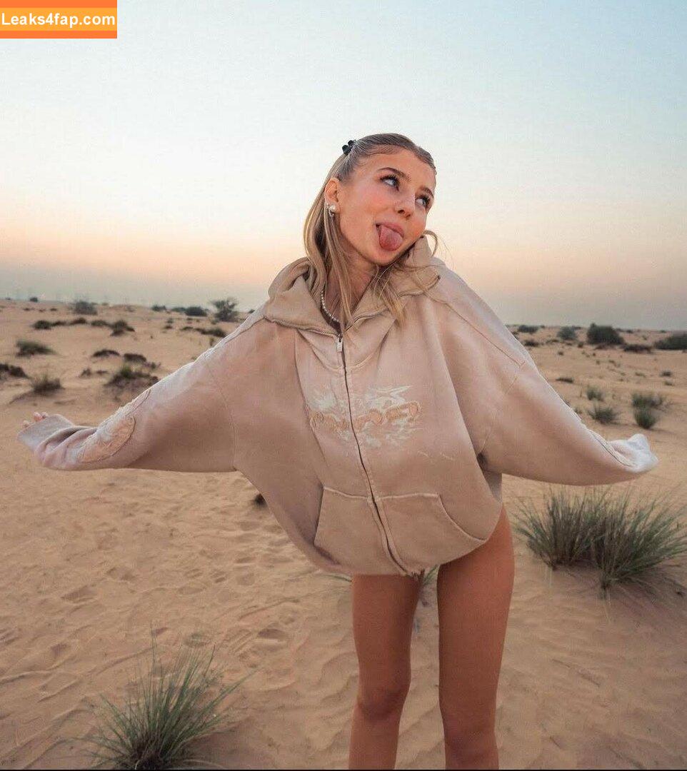 elena.zbt / Elena Zoe leaked photo photo #0006