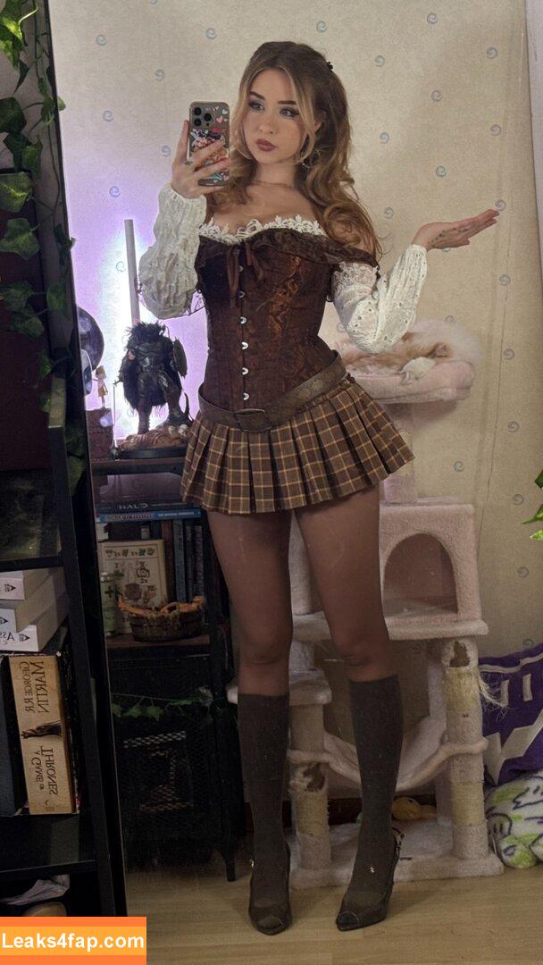 Elina / elinatwitch leaked photo photo #0097