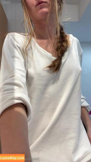 Elina photo #0037