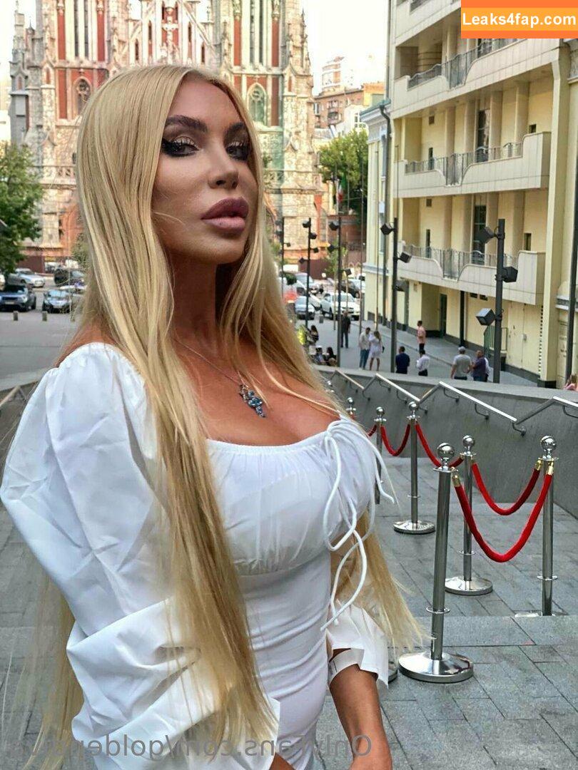 elizabeth_queen / hm.queenelizabeth leaked photo photo #0005