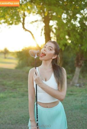 Elizabeth Torres photo #0057