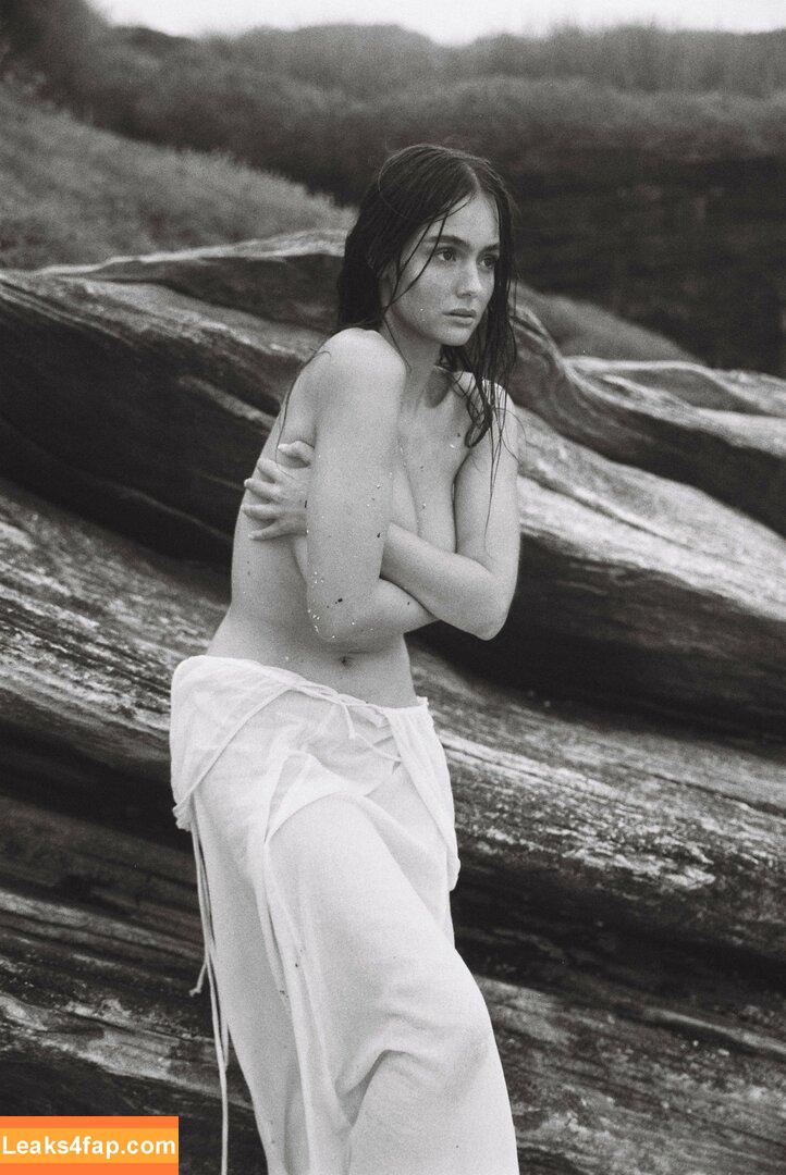 Ella Cervetto / ellacervetto слитое фото фото #0121