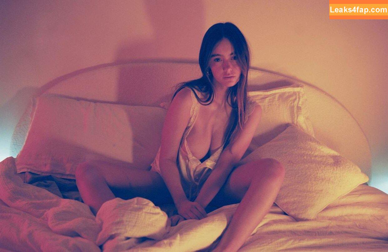 Ella Cervetto / ellacervetto слитое фото фото #0191