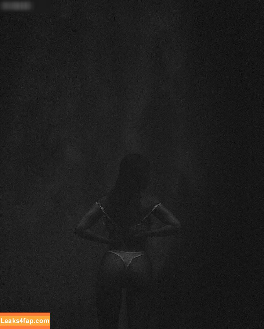 Ella Cervetto / ellacervetto слитое фото фото #0251