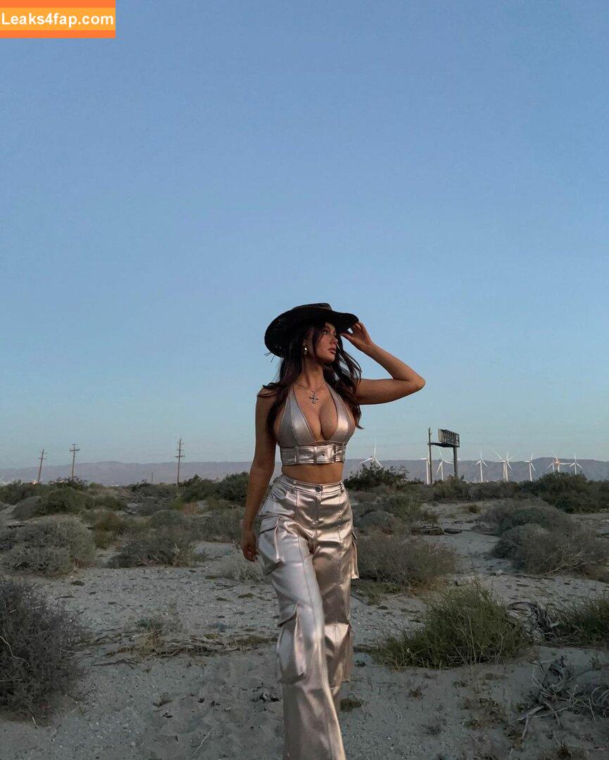 Ella Cervetto / ellacervetto слитое фото фото #0273