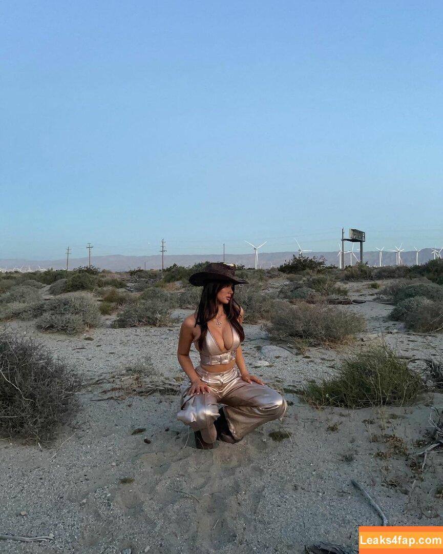 Ella Cervetto / ellacervetto слитое фото фото #0276