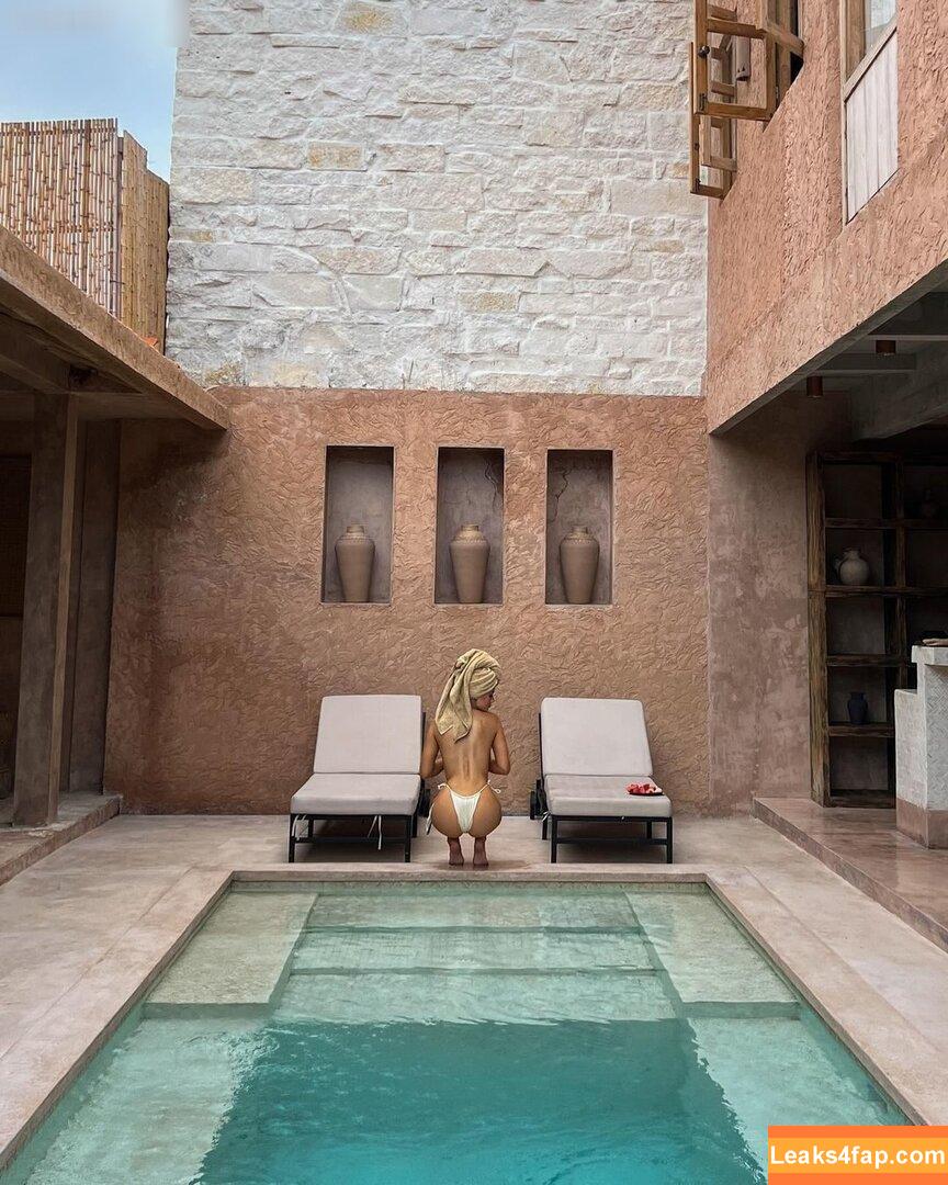 Ella Cervetto / ellacervetto слитое фото фото #0338