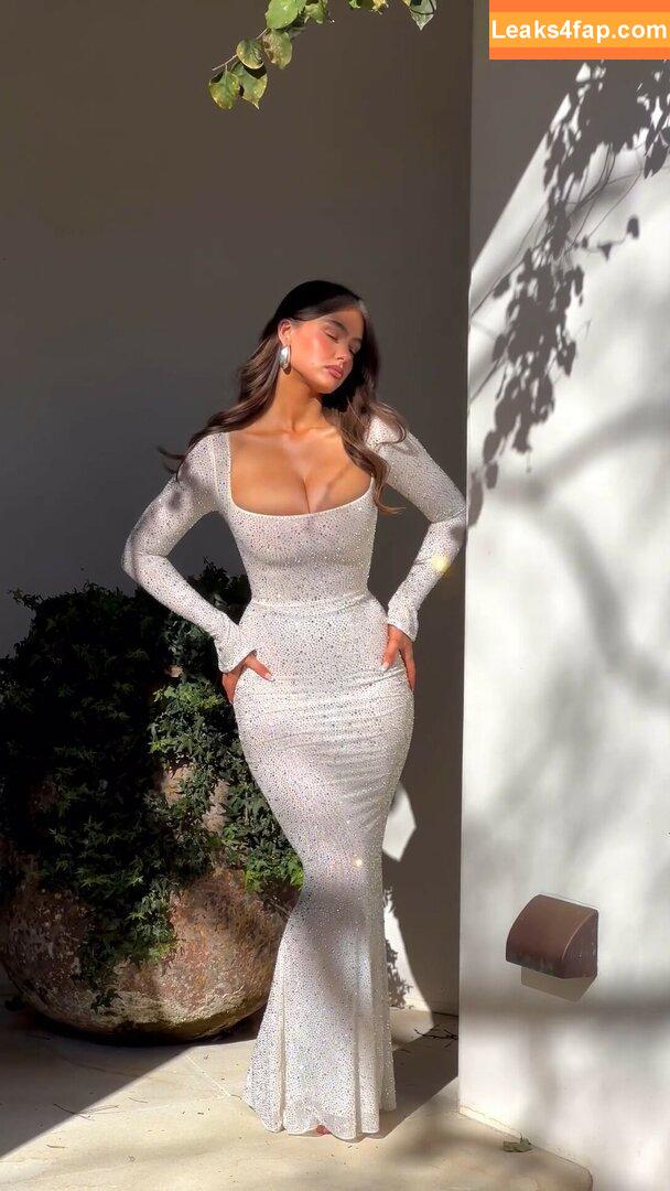 Ella Cervetto / ellacervetto слитое фото фото #0366