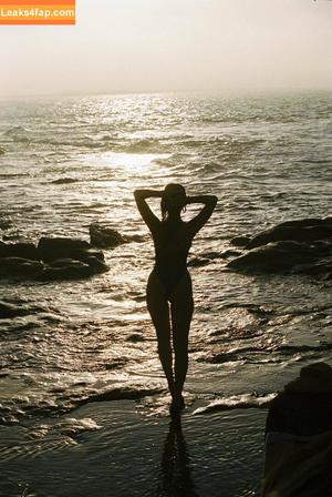 Ella Cervetto фото #0122