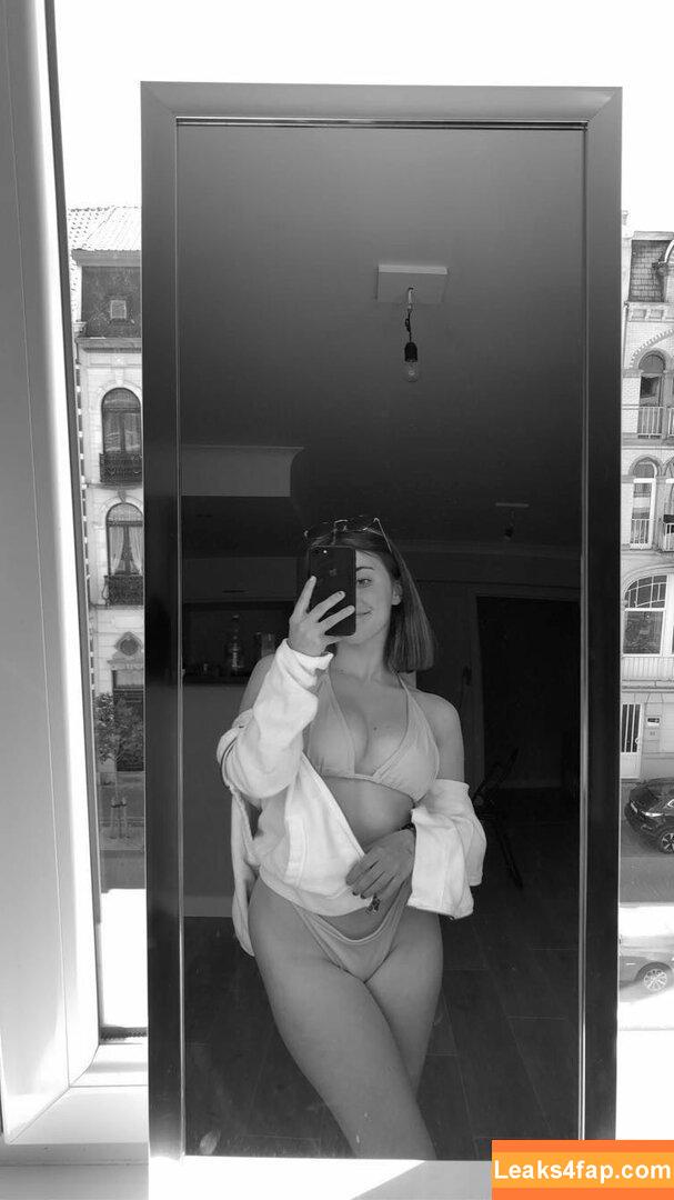ellenofficial / ellamaiofficial / ellenofficial__ leaked photo photo #0025