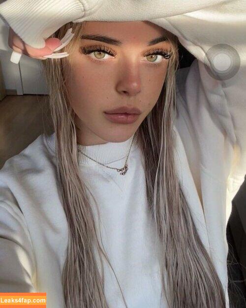 ellenofficial / ellamaiofficial / ellenofficial__ leaked photo photo #0046