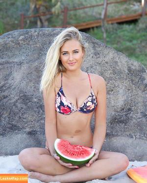 Ellie Jean Coffey photo #0011
