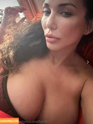 Ellie Reyna Rojas фото #0073