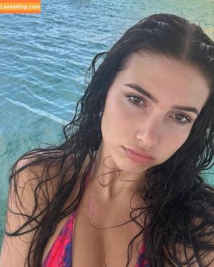 elliegxo photo #0003