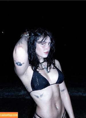 Elliemoore photo #0002