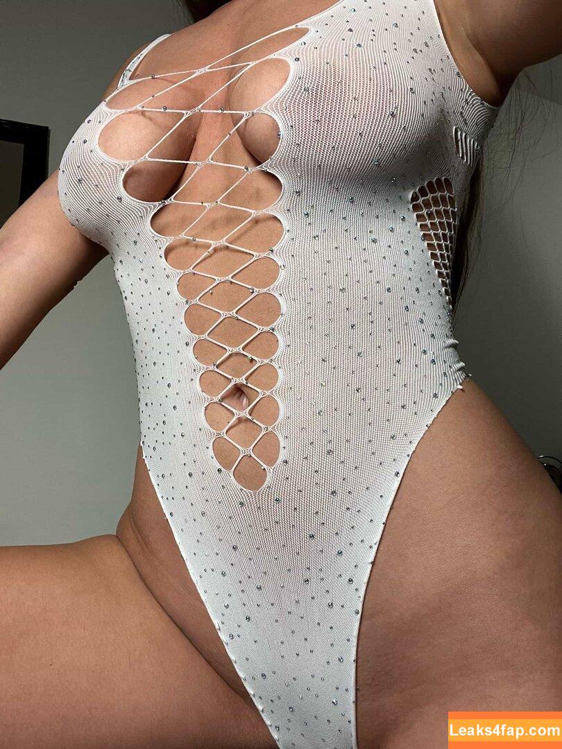 emarusova / ema.rusova / https: leaked photo photo #0039