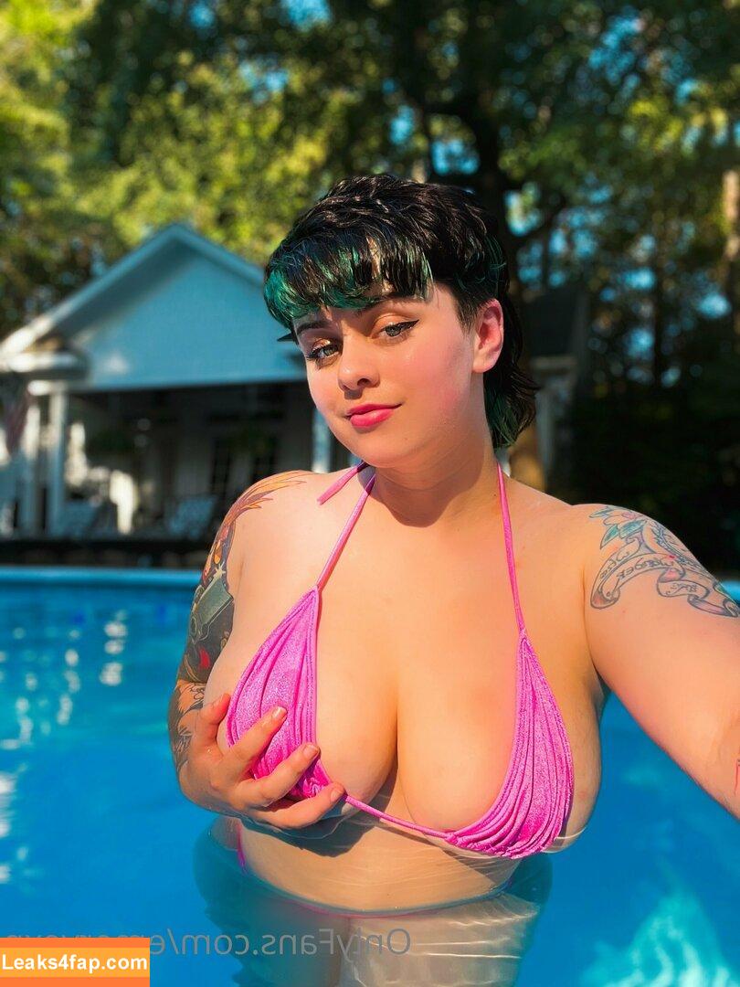 Emery Larson / EmeryEXP / EmeryPan / emerylarson leaked photo photo #0013