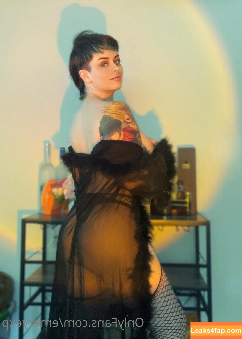 Emery Larson / EmeryEXP / EmeryPan / emerylarson leaked photo photo #0015