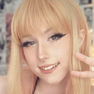 Emi ASMR photo #0009