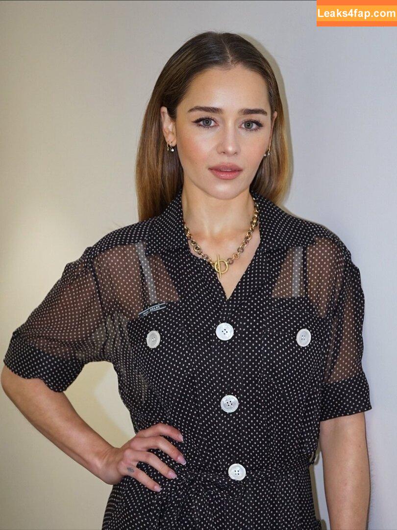 Emilia Clarke / clarkeyxo / emilia_clarke leaked photo photo #0185