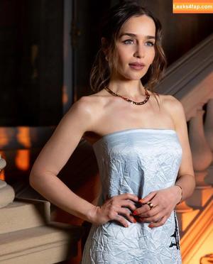 Emilia Clarke photo #0068