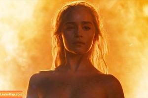 Emilia Clarke photo #0084