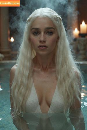Emilia Clarke фото #0121