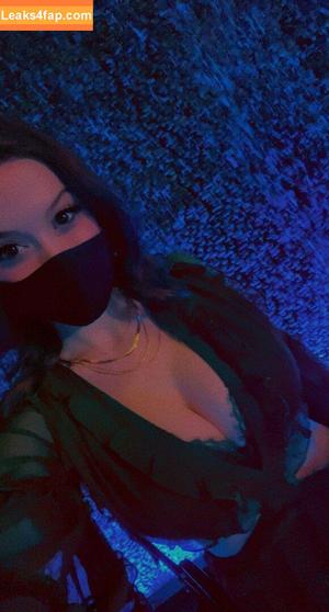 EmiliaNSFW фото #0016