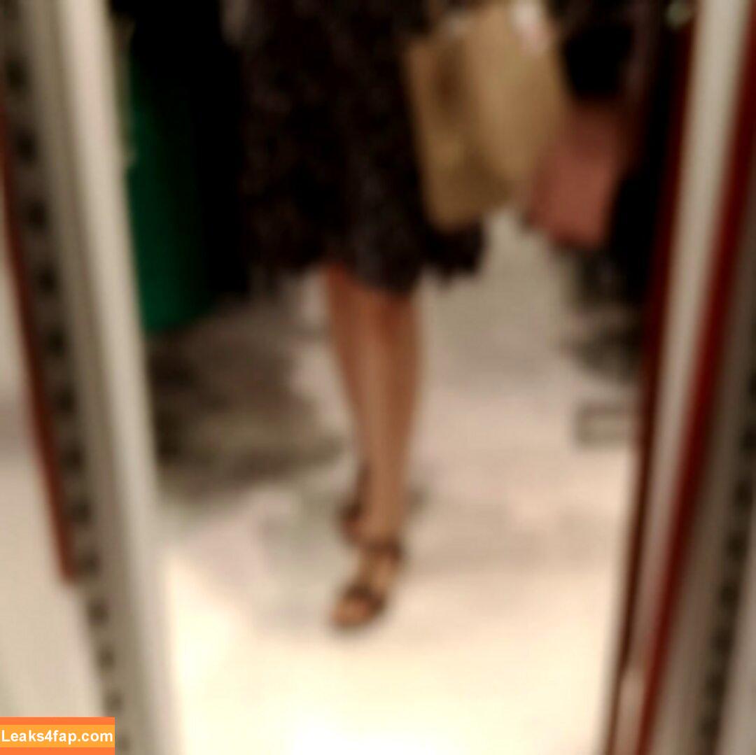 Emily Bee / embee123 / emilyb_ / re_EmilyBee leaked photo photo #0054