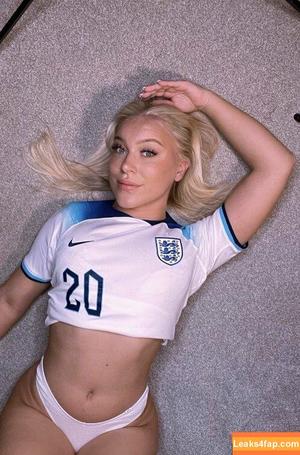 Emily Brooke photo #0003