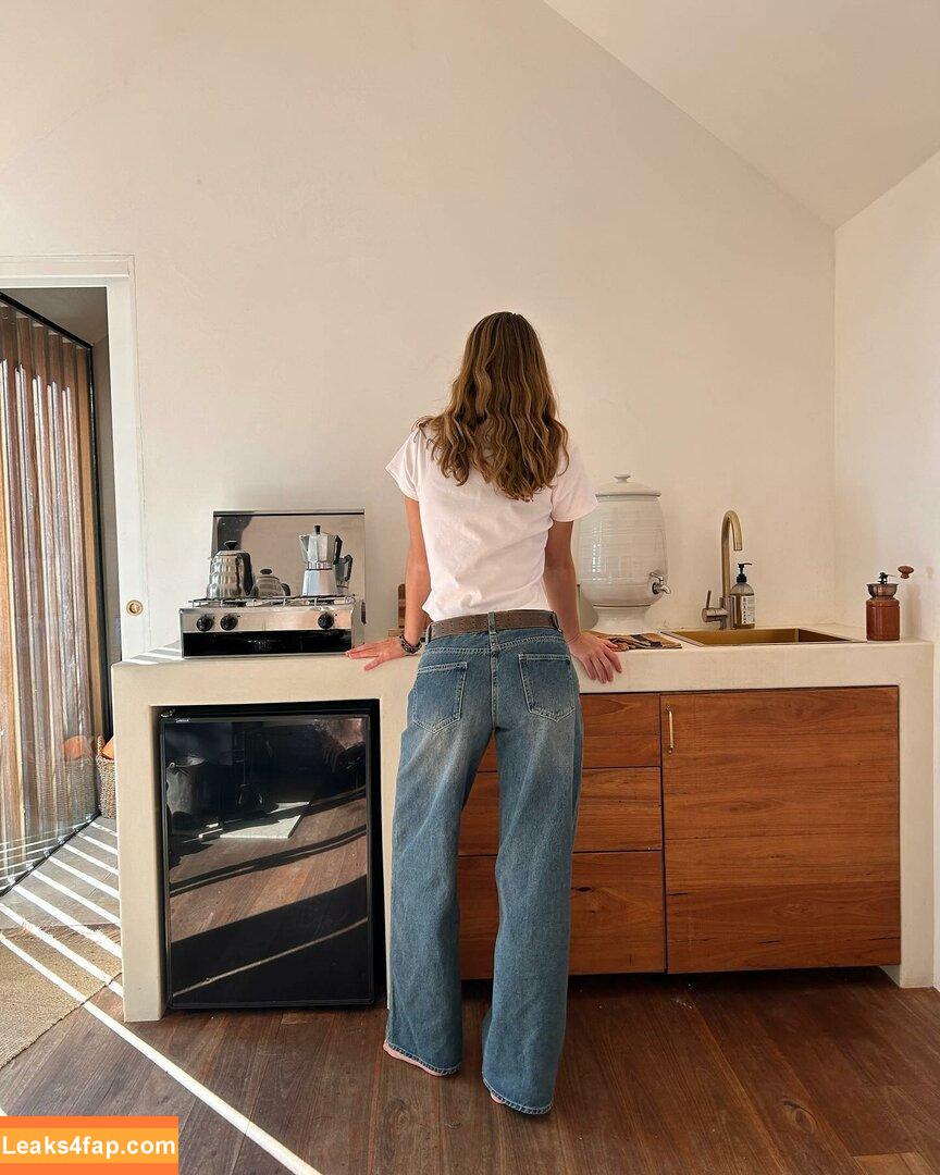 Emily Feld / emily.feld leaked photo photo #0262