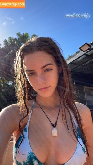 Emily Feld photo #0127