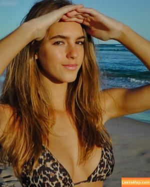 Emily Feld photo #0140