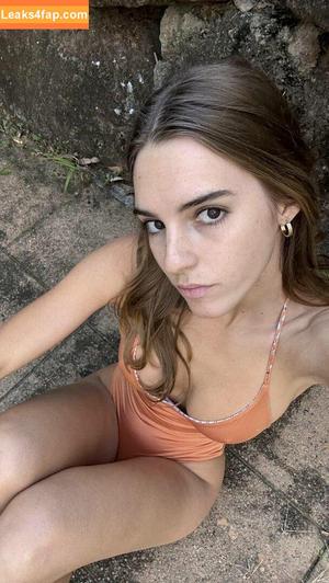 Emily Feld photo #0152