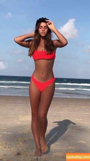 Emily Feld photo #0159