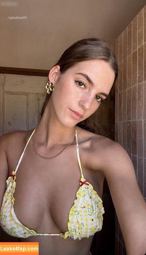 Emily Feld photo #0670
