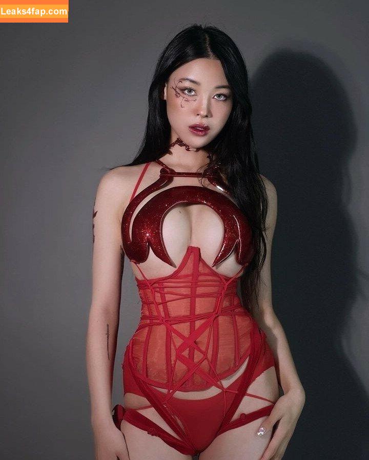 Emily Ghoul / emily mei / emily.ghoul / emilysgotissues слитое фото фото #0032