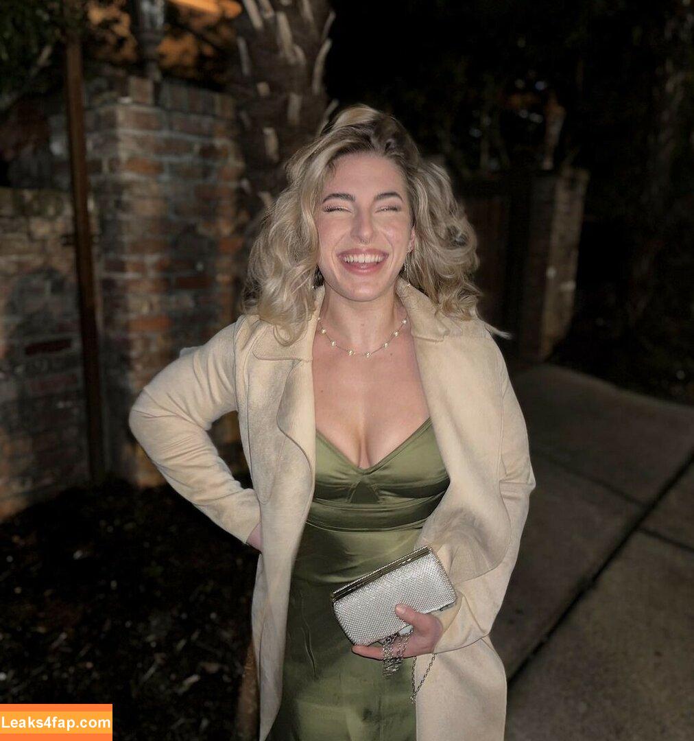 Emily Joel / _the_joel_ / emilyjoel10 / jordanelizabeth leaked photo photo #0007