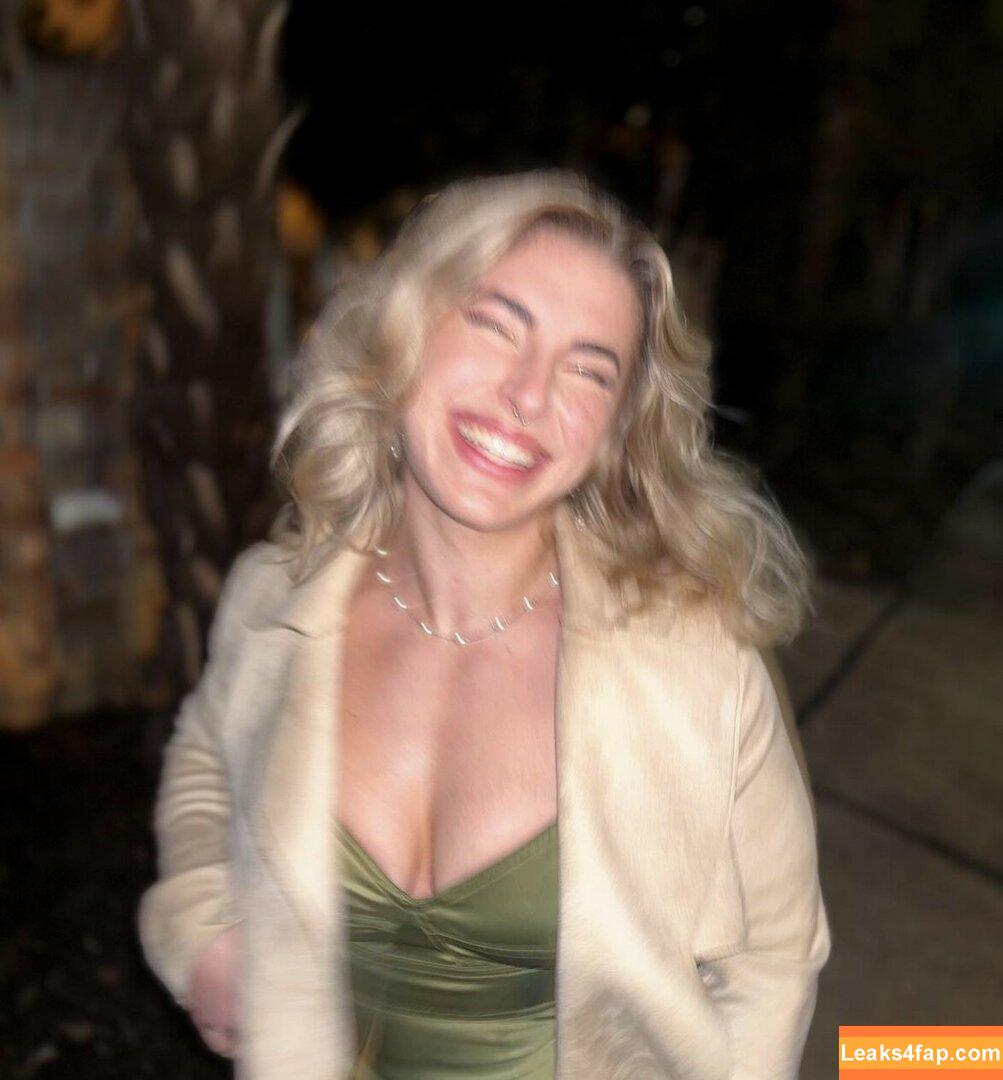 Emily Joel / _the_joel_ / emilyjoel10 / jordanelizabeth leaked photo photo #0008