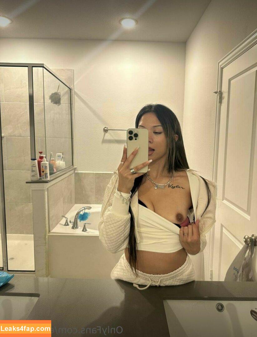 Emily Lou / Emilyylouu / Emilyylouu1 / emilyylouu_ leaked photo photo #0008