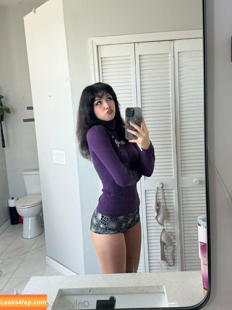 Emilybebe / eemi.l.yyy leaked photo photo #0078
