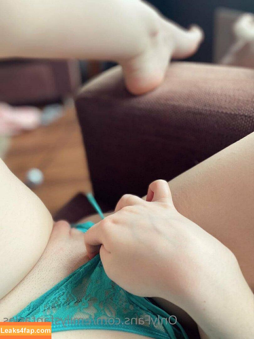 emilysfantasies / emilyfiers leaked photo photo #0029
