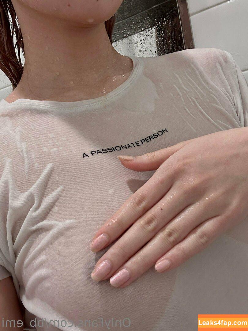 Emilythebearrr_ / bb_emi / emilythebearrr leaked photo photo #0101