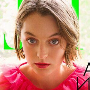 Emma Corrin / emmalouisecorrin leaked photo photo #0002
