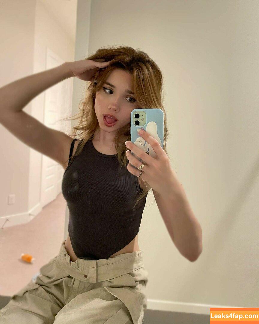 emmyuh / emmybeehz / emmyurr leaked photo photo #0022