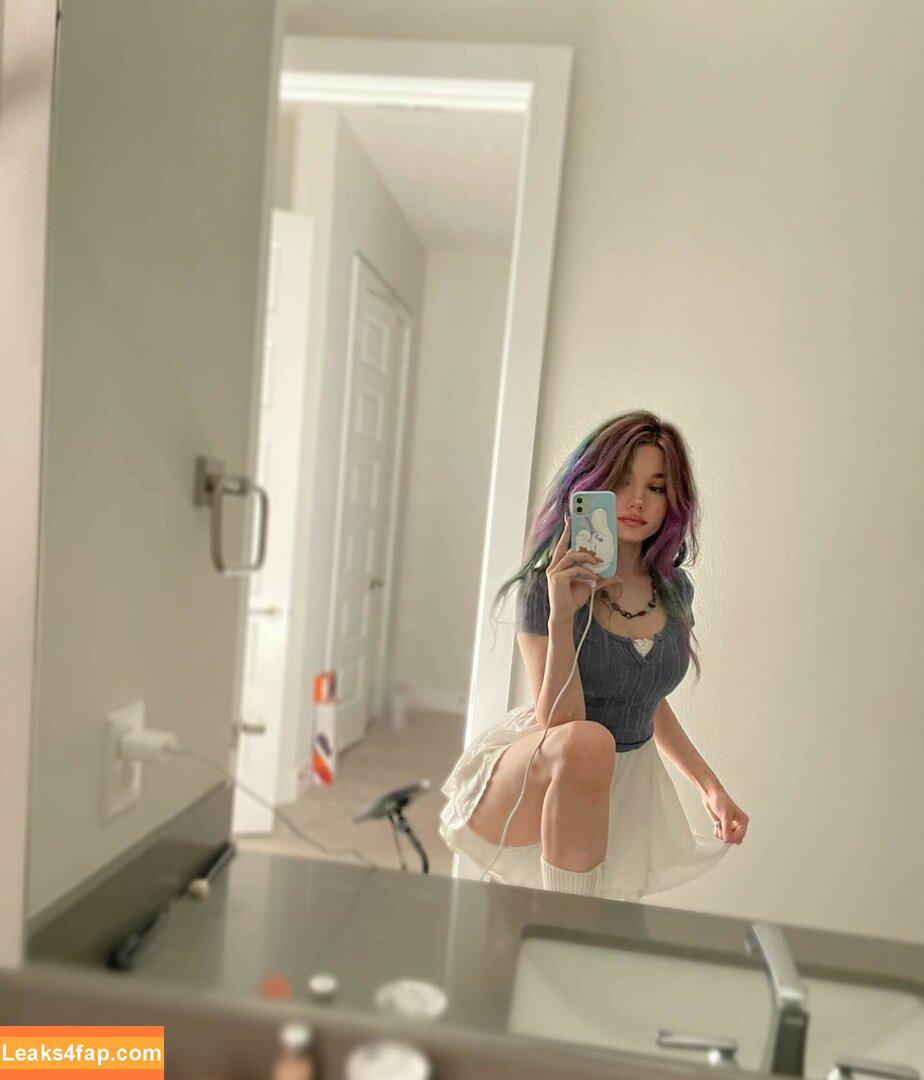 emmyuh / emmybeehz / emmyurr leaked photo photo #0024