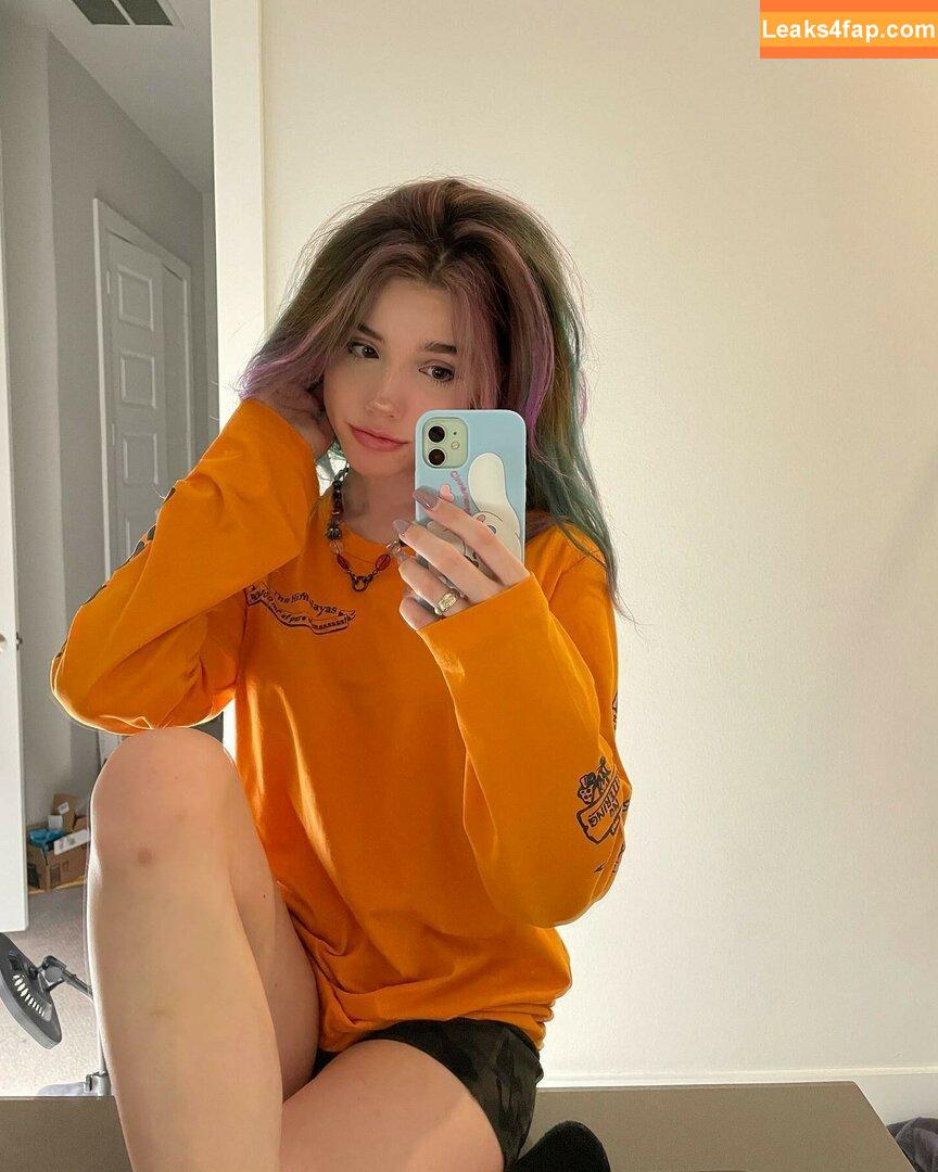 emmyuh / emmybeehz / emmyurr leaked photo photo #0025